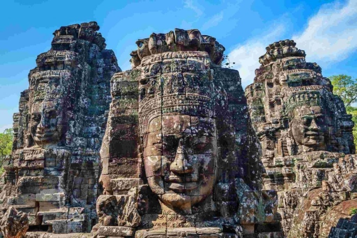 Ангкор Ват отново отвори